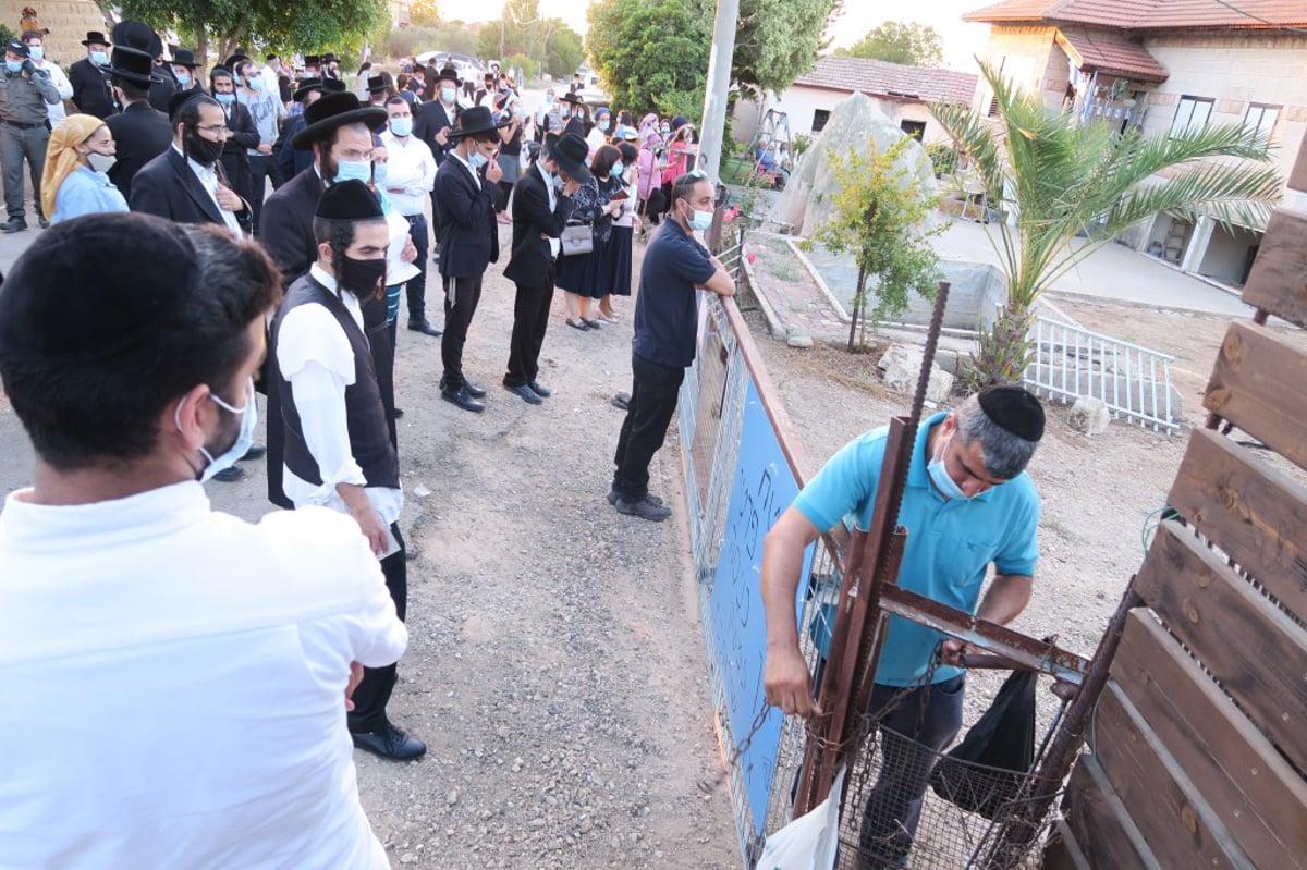 הילולה מצומצמת לצדיק רבי יצחק גברא זי"ע