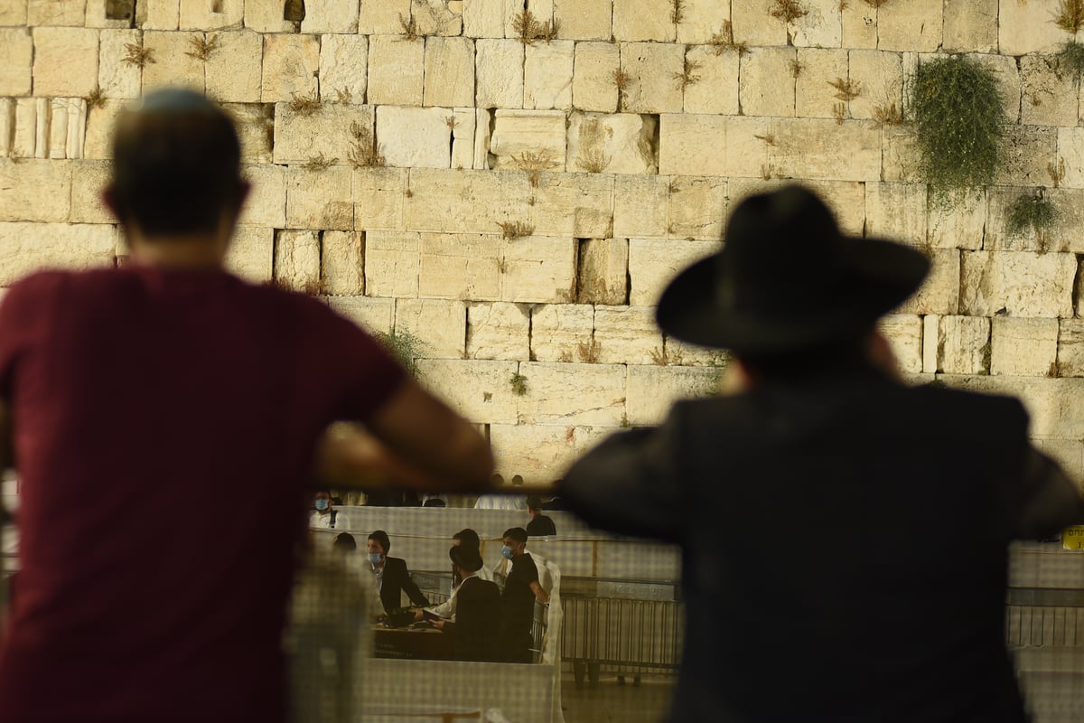 ליל תשעה באב בכותל המערבי • תיעוד מסכם