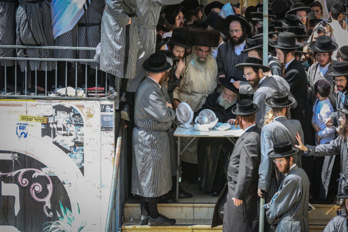 האדמו"ר מתולדות אברהם יצחק בציון הרשב"י