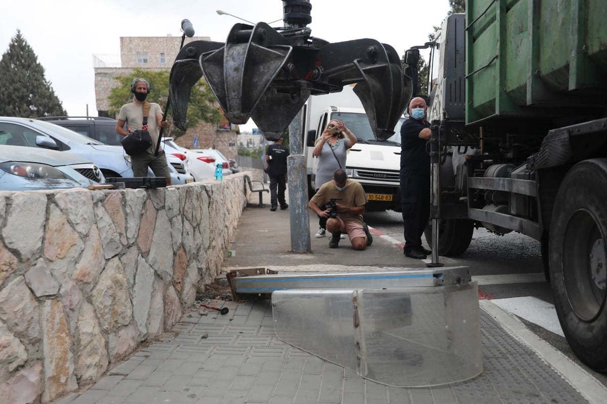 ירושלים: הוסרו הטלפונים מהם הטרידו ילדים