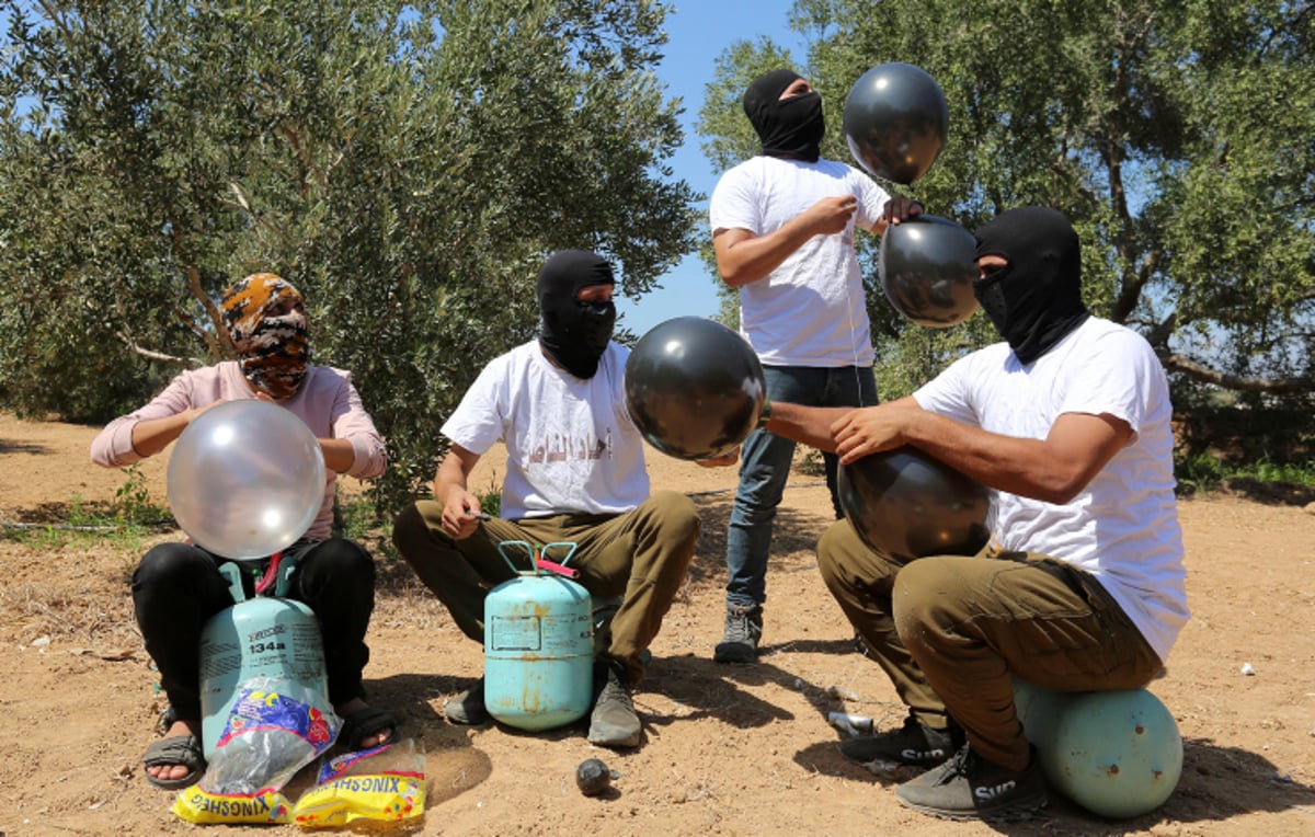 למרות תקיפות צה"ל: טרור הבלונים נמשך, חמש שריפות