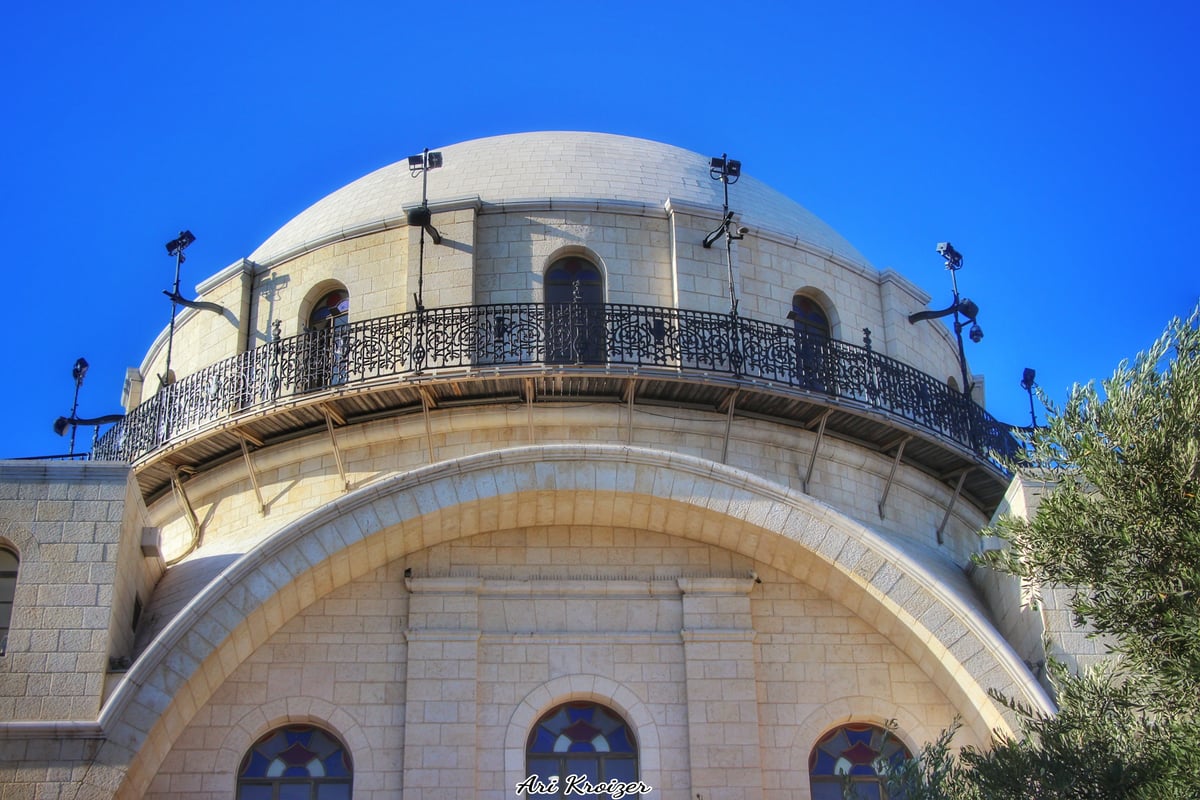 בתי הכנסת והסמטאות: העיר העתיקה בירושלים