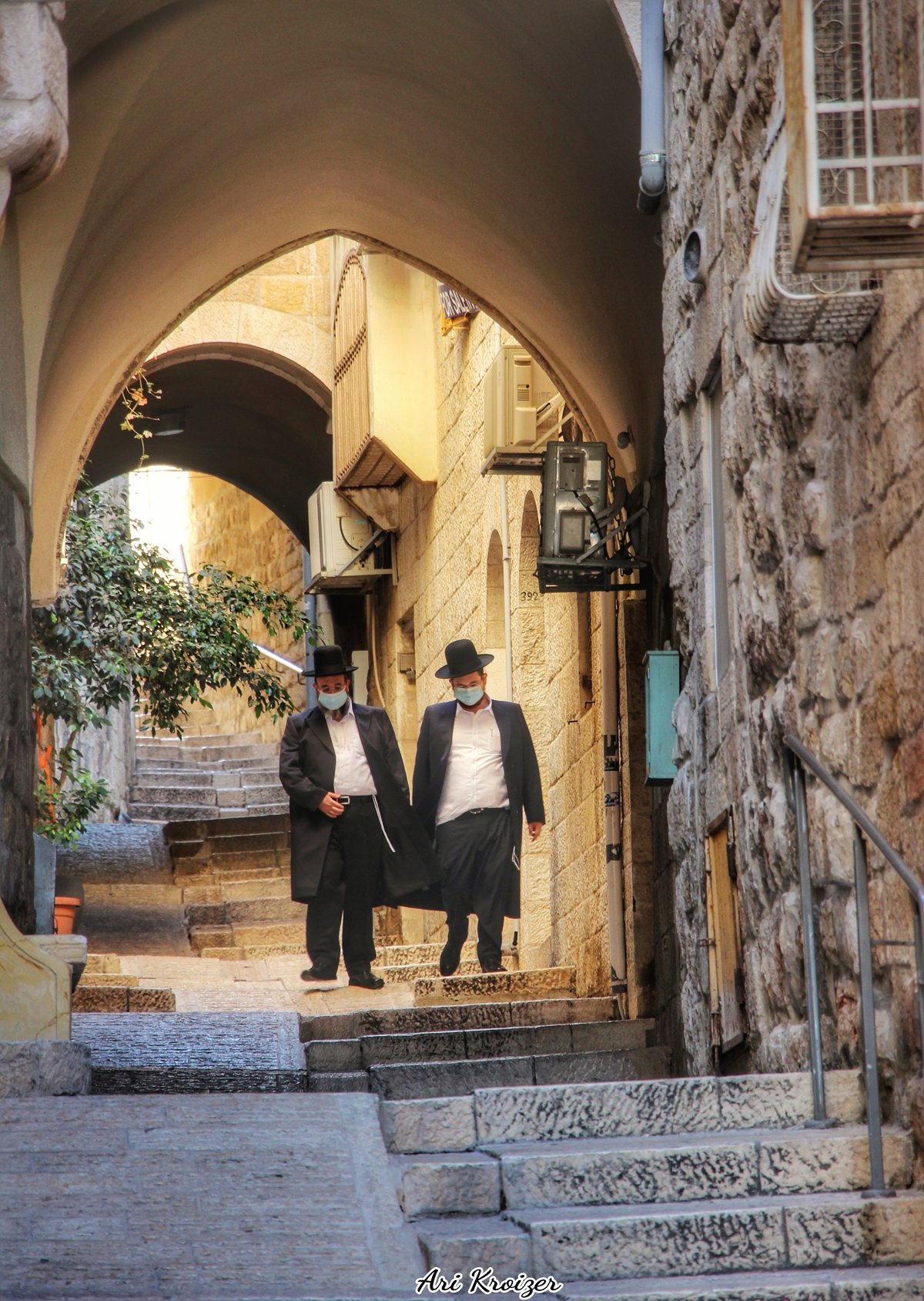 בתי הכנסת והסמטאות: העיר העתיקה בירושלים