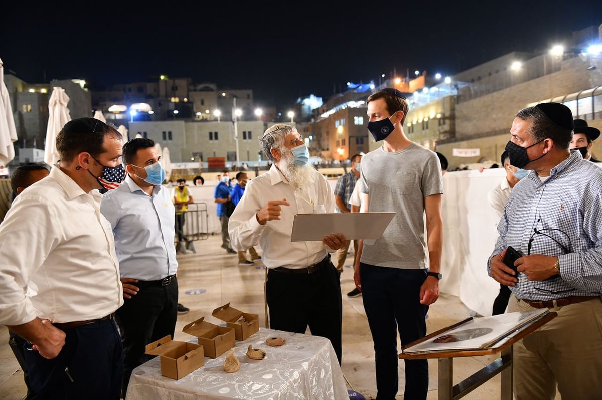 ג'ארד קושנר ביקר בכותל המערבי והתפלל