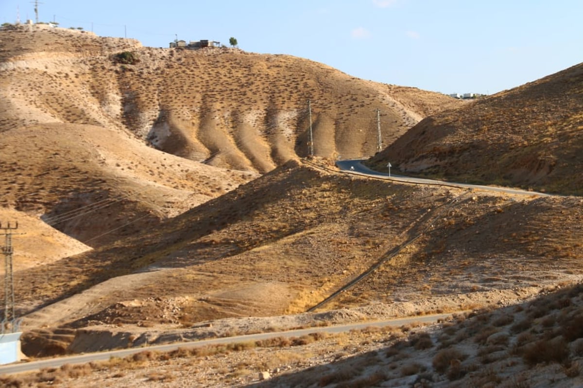 תיעוד מרהיב של שטח A ומצפור ים המלח • צפו