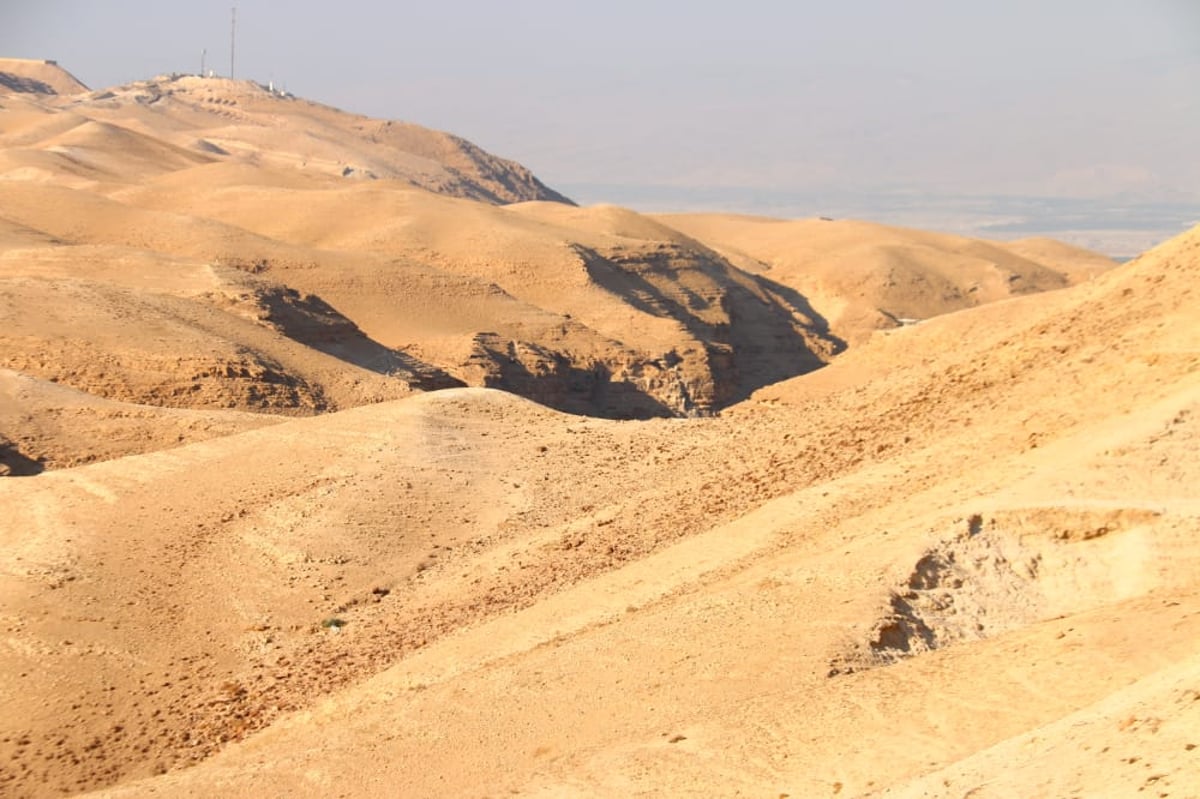 תיעוד מרהיב של שטח A ומצפור ים המלח • צפו