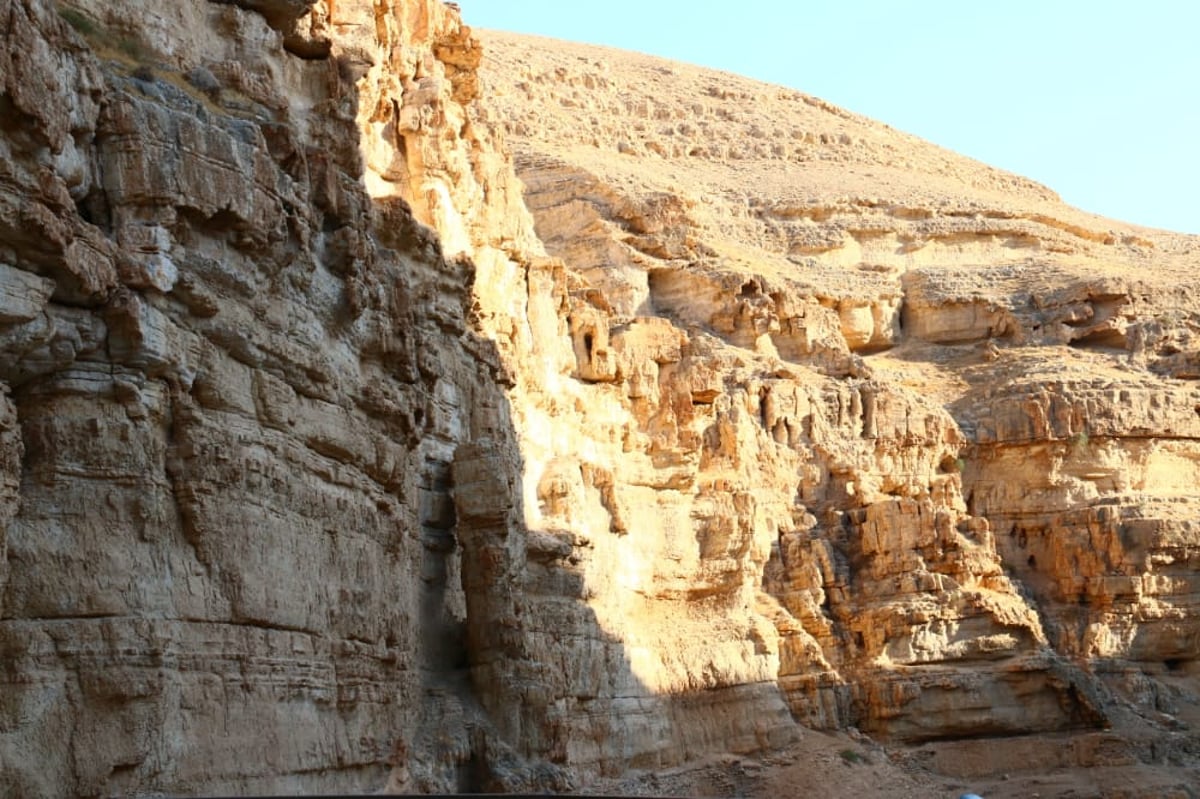 תיעוד מרהיב של שטח A ומצפור ים המלח • צפו