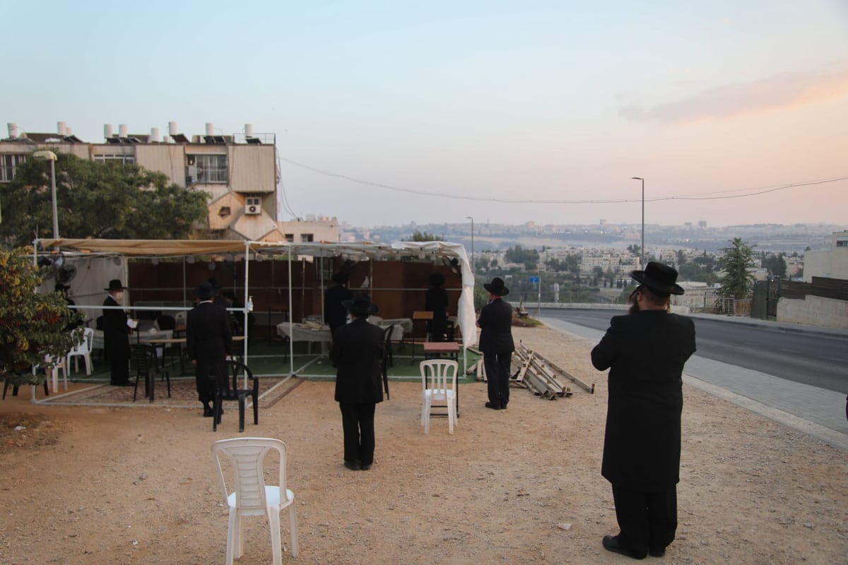 סיור מצולם בשכונה החרדית ה'אדומה'. צפו