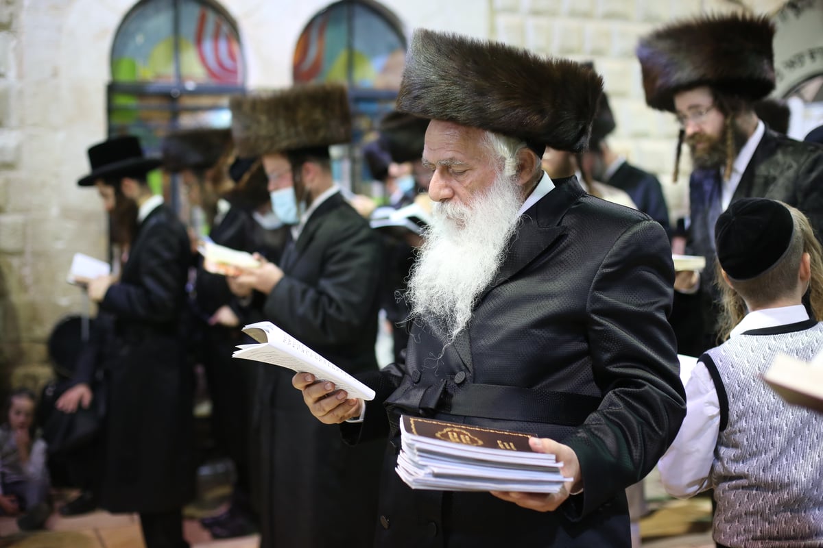 מסורתיים ודתיים בסליחות בציונו של רשב"י