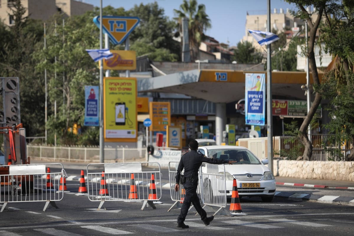 המגיפה משתוללת: הסגר המלא - יצא לדרך