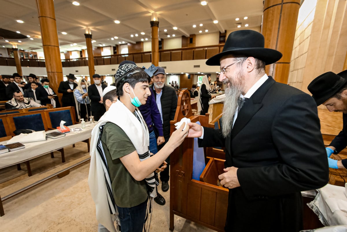 צפו בתיעוד: ערב יום הכיפורים בבירת רוסיה