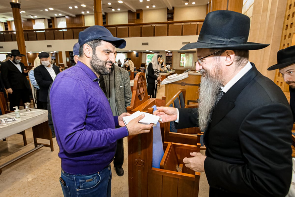 צפו בתיעוד: ערב יום הכיפורים בבירת רוסיה