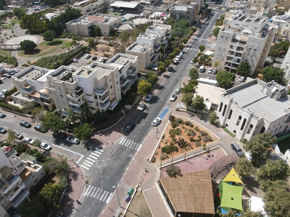 הסגר והסוכות בעיר אלעד • תיעוד מרהיב מהרחפן