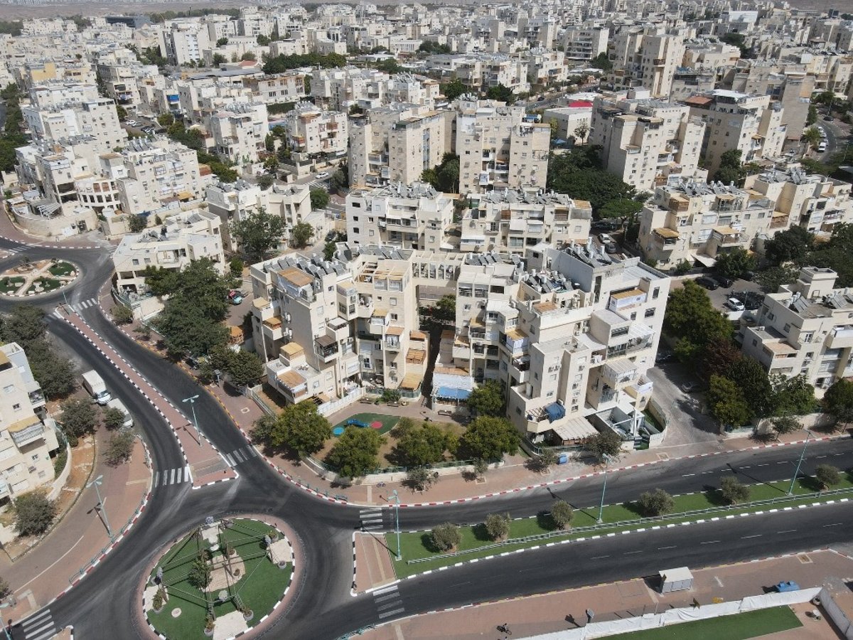 הסגר והסוכות בעיר אלעד • תיעוד מרהיב מהרחפן