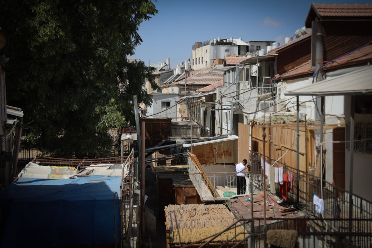 ערב חג הסוכות בשכונות הירושלמיות • צפו