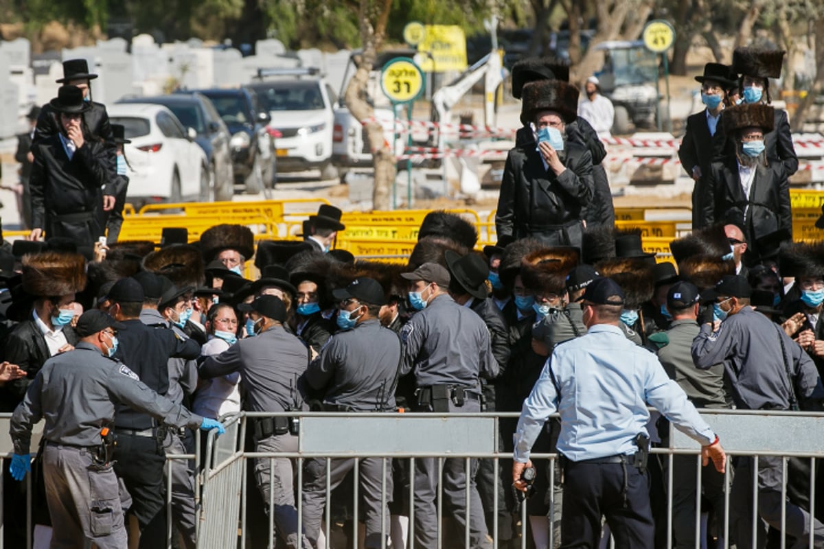 מסע הלוויית האדמו"ר מפיטסבורג זצוק"ל