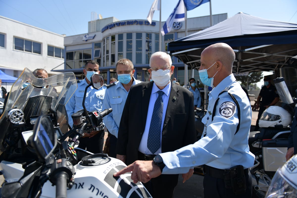 הנשיא ריבלין עודד את השוטרים: "יש ביקורת, אין כעס"