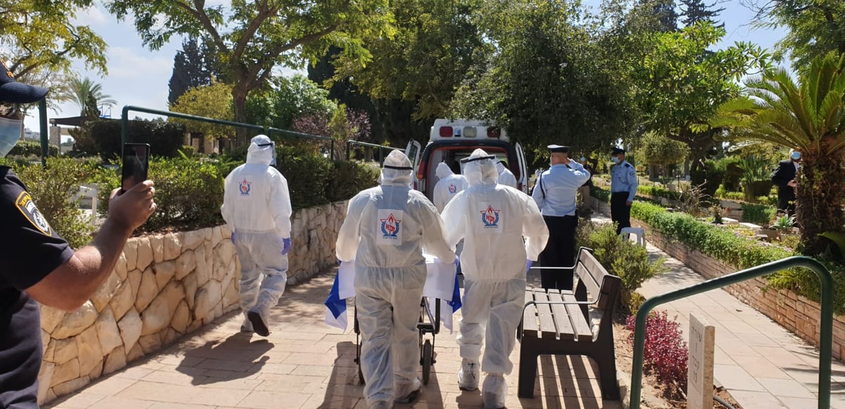 ה'קדיש' של ילדי השוטר מבני ברק שנפטר מקורונה