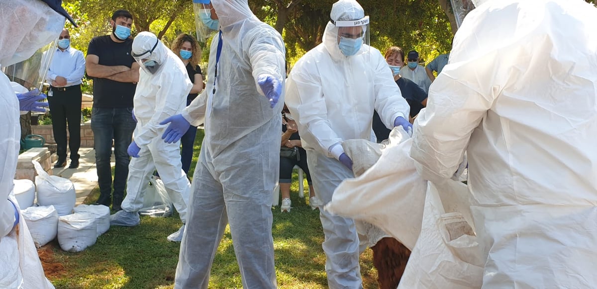 ה'קדיש' של ילדי השוטר מבני ברק שנפטר מקורונה