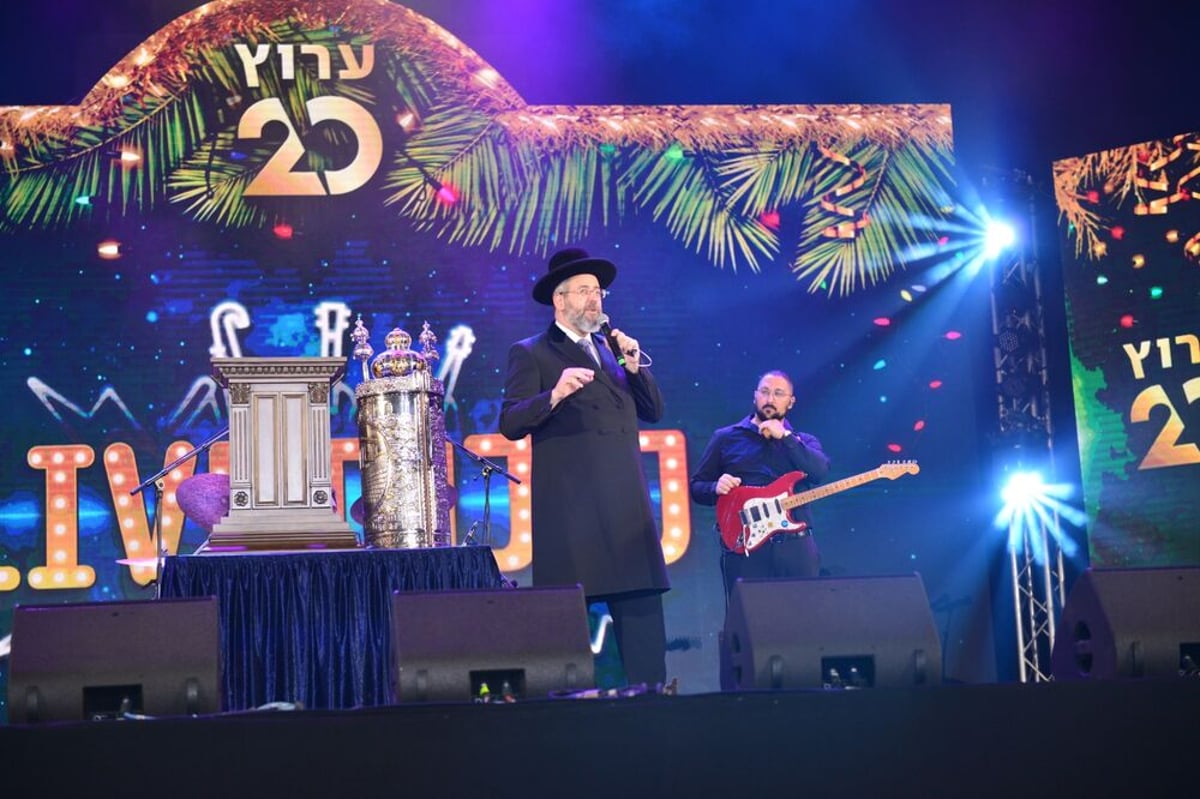 מיזם 'ושמחת בביתך' של ערוץ 20 • גלריית ענק