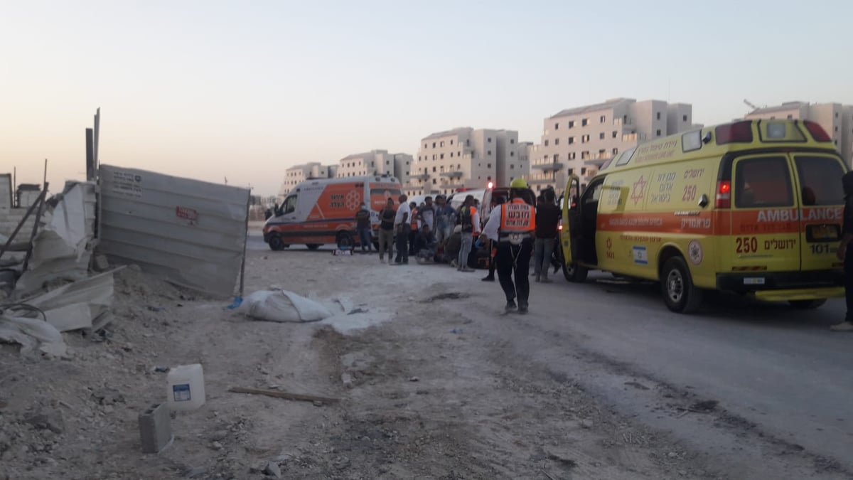 בית שמש: פיגומים קרסו; 5 פועלים נפצעו