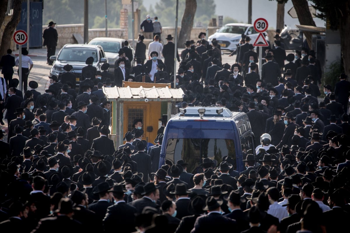 תיעוד נרחב: הלוויתו של ה'פוסק' האמריקני, בישראל