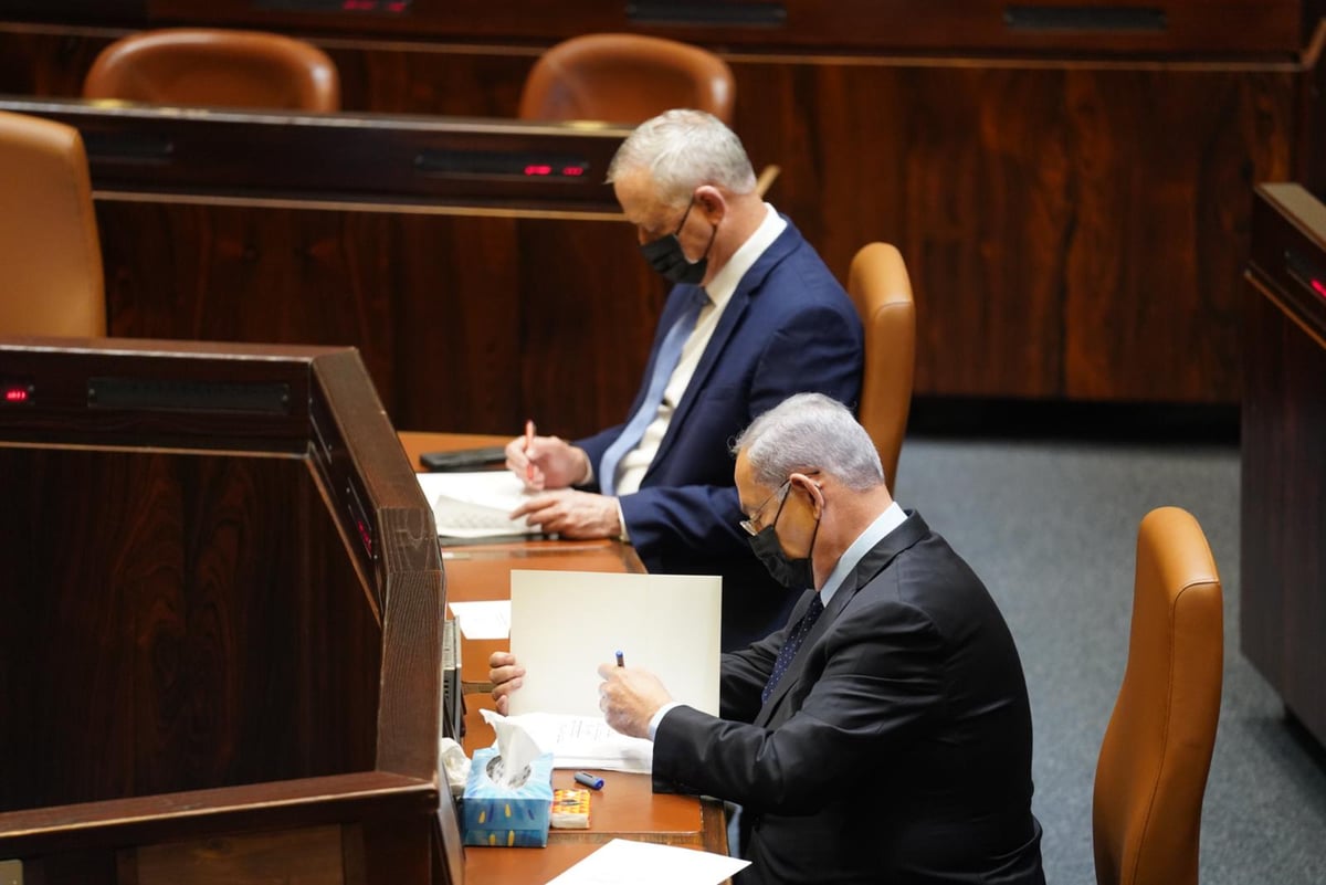 נתניהו: "שימו מסכות על האף ותראו שהכל נפתח"