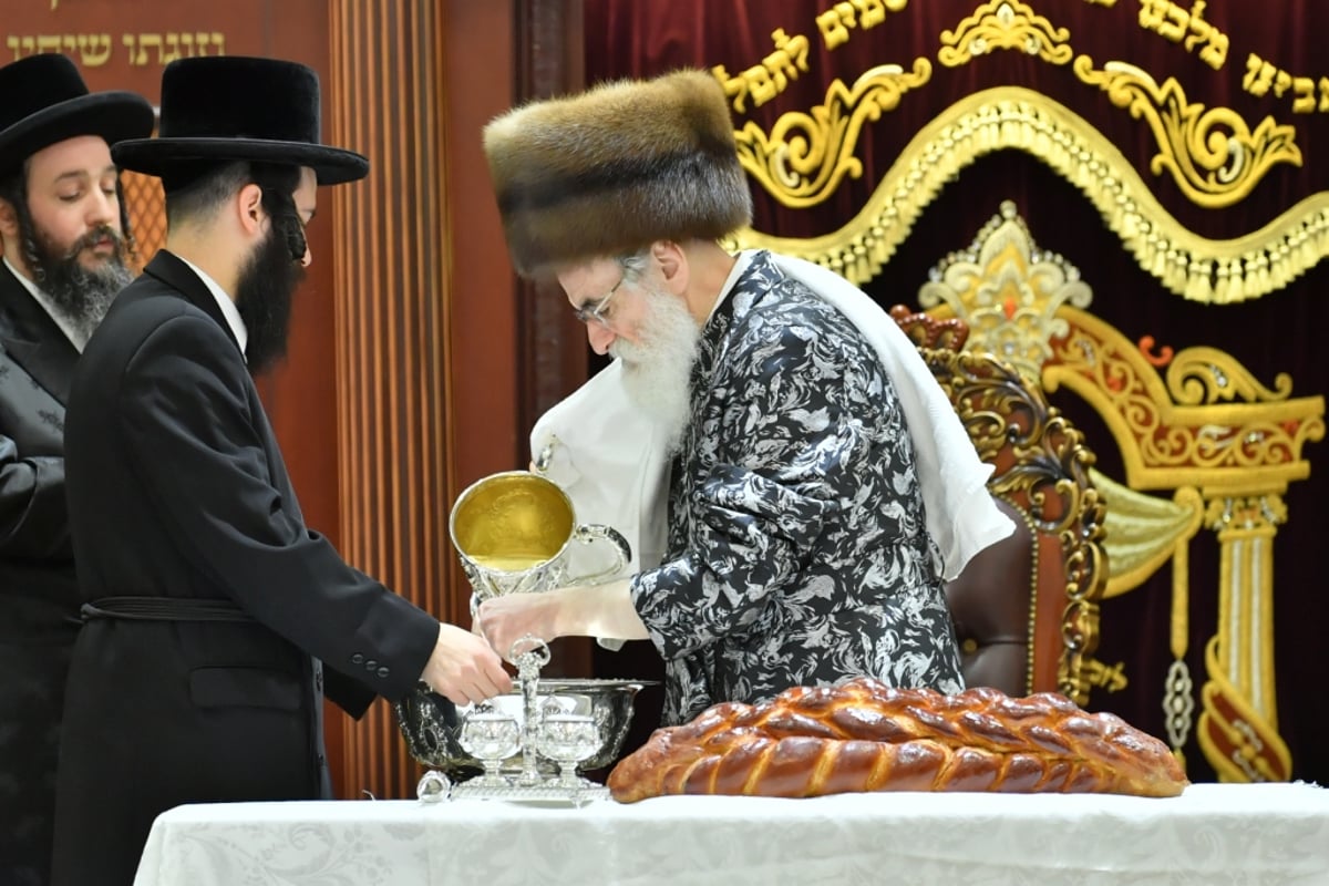 הרבי מויז'ניץ ביקר אצל האדמו"רים בארה"ב