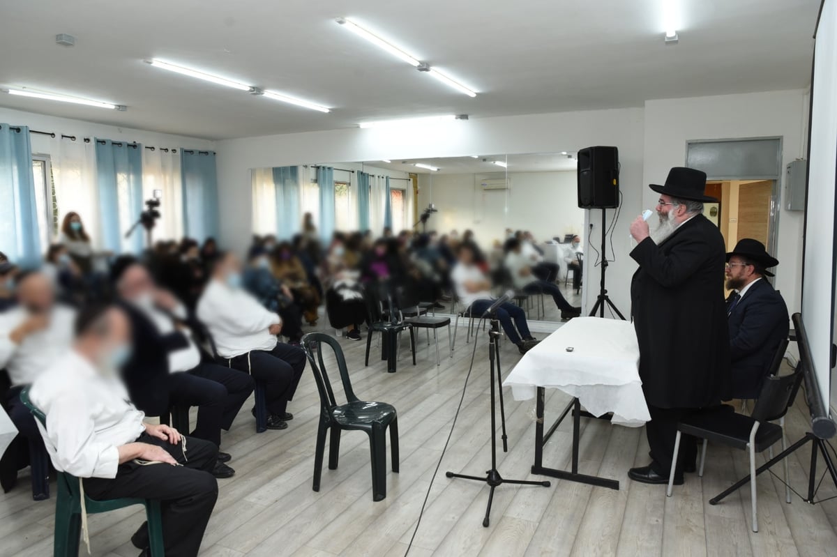 'ועידת החינוך' בכפר הנוער שירה חדשה • תיעוד