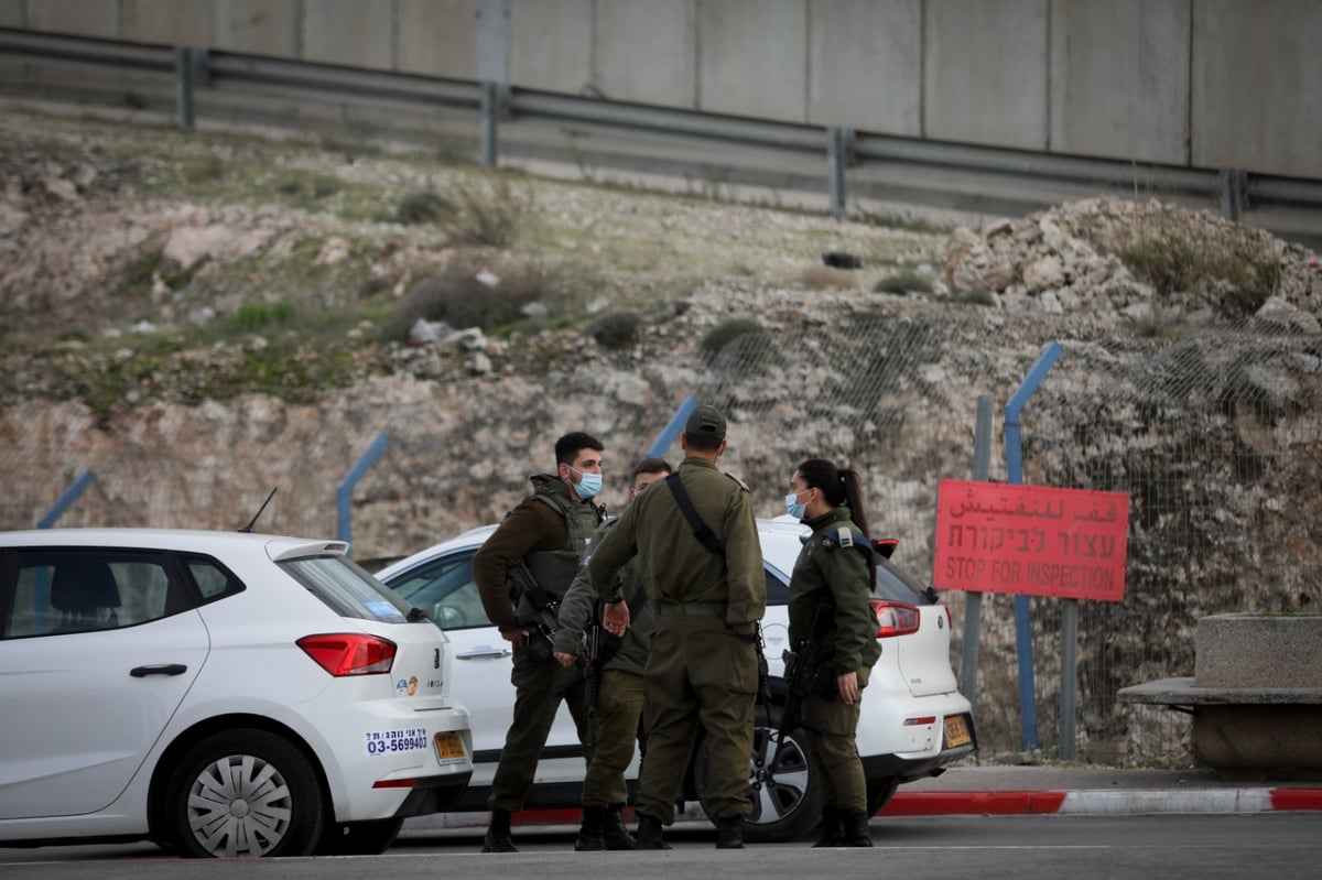 אחרי ההתפרעויות וניסיון הפיגוע: תיעוד ממחסום קלנדיה