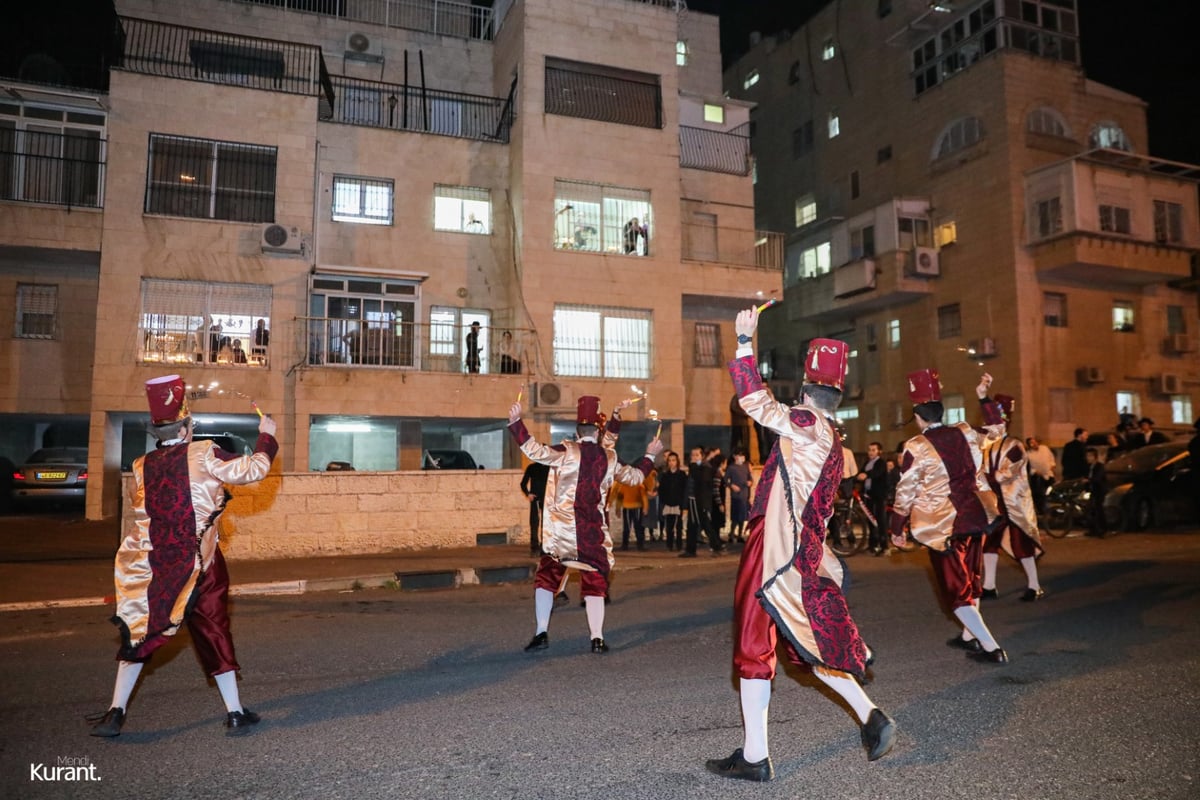 רקדני "האפ קוזאק" שמחו את הירושלמים; תיעוד