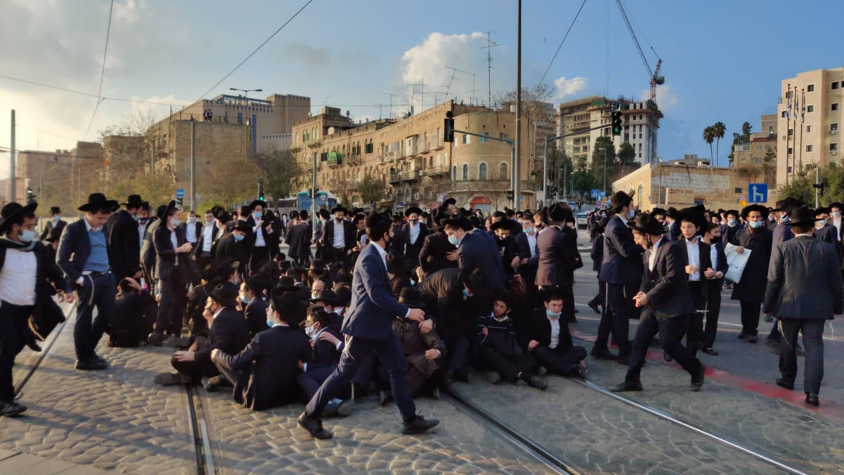 'הפלג' מוחה על מעצר עריק ומפוזר באמצעות 'בואש'