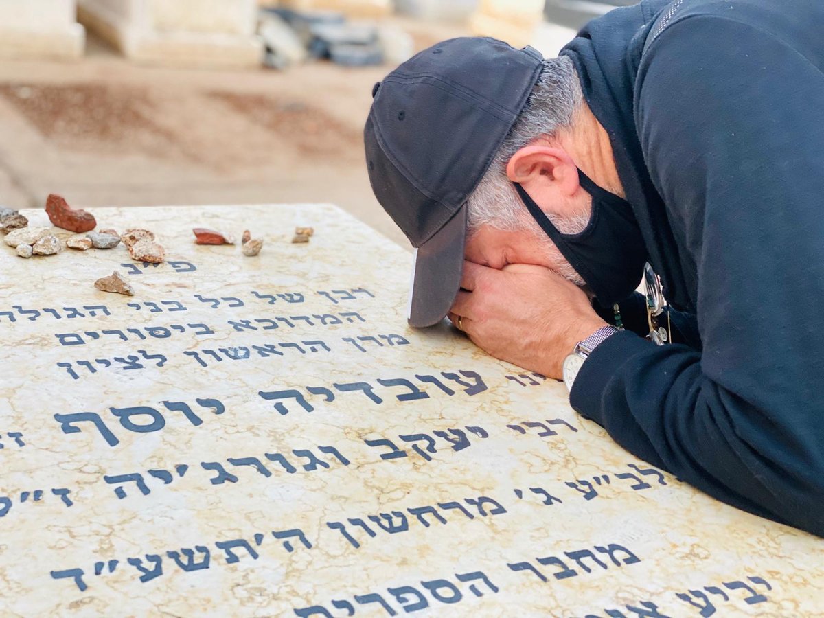 השחקן שחזר בתשובה התפלל בציון של מרן