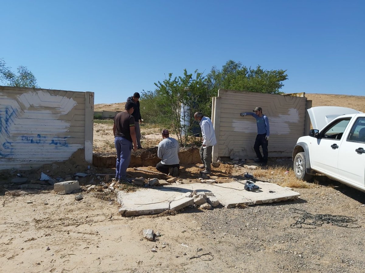 מזעזע: ניפצו מצבות יהודים והעלו לטיקטוק