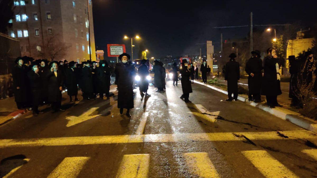 הקיצונים השחיתו את הרכבת הקלה בי-ם