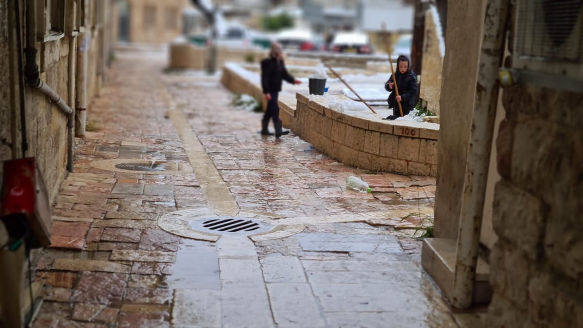 אלו הן בובות השלג של הילדים הירושלמים