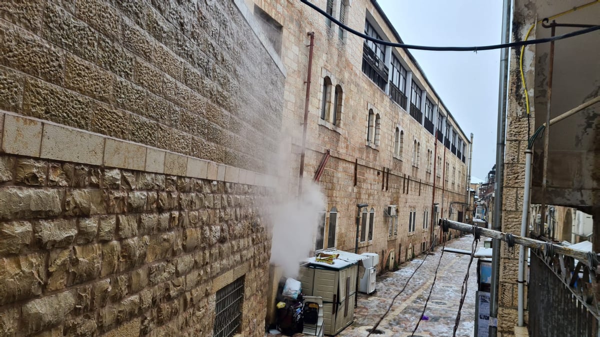 אלו הן בובות השלג של הילדים הירושלמים