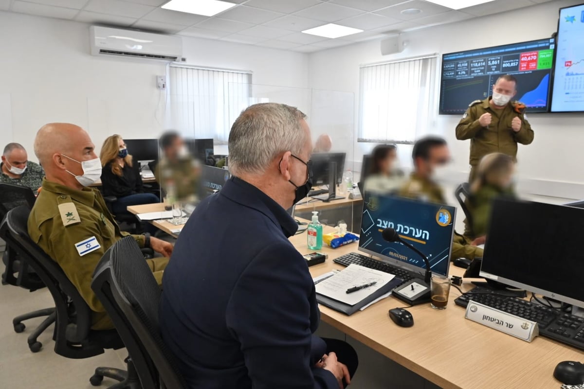 בני גנץ:  "אם לא ננהג באחריות לא נחגוג את ליל הסדר ביחד"