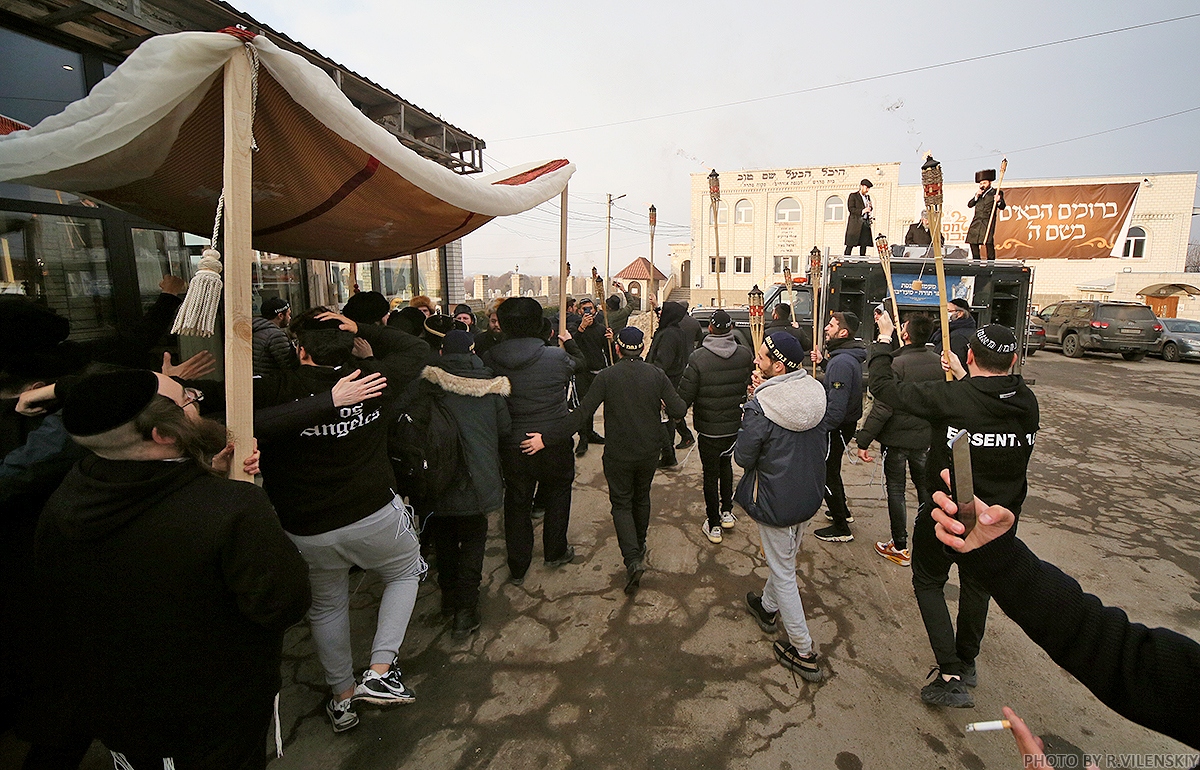 חלו בקורונה והתחייבו לכתוב ס"ת; כך נחגג המעמד המיוחד