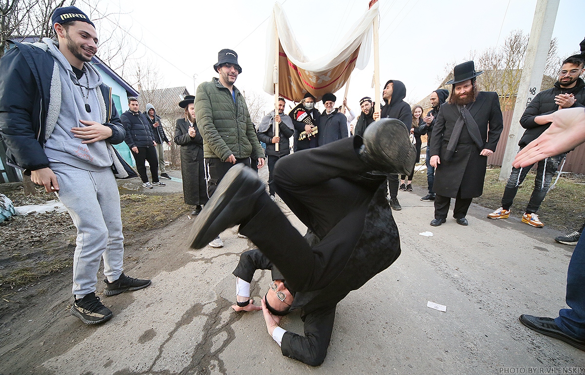 חלו בקורונה והתחייבו לכתוב ס"ת; כך נחגג המעמד המיוחד