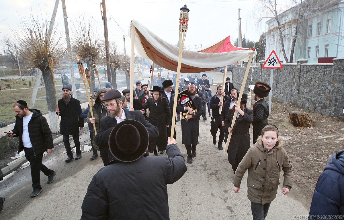 חלו בקורונה והתחייבו לכתוב ס"ת; כך נחגג המעמד המיוחד