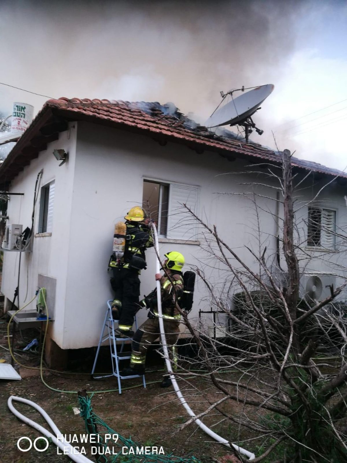 שלושה פצועים בשריפה בבית במושב יגל