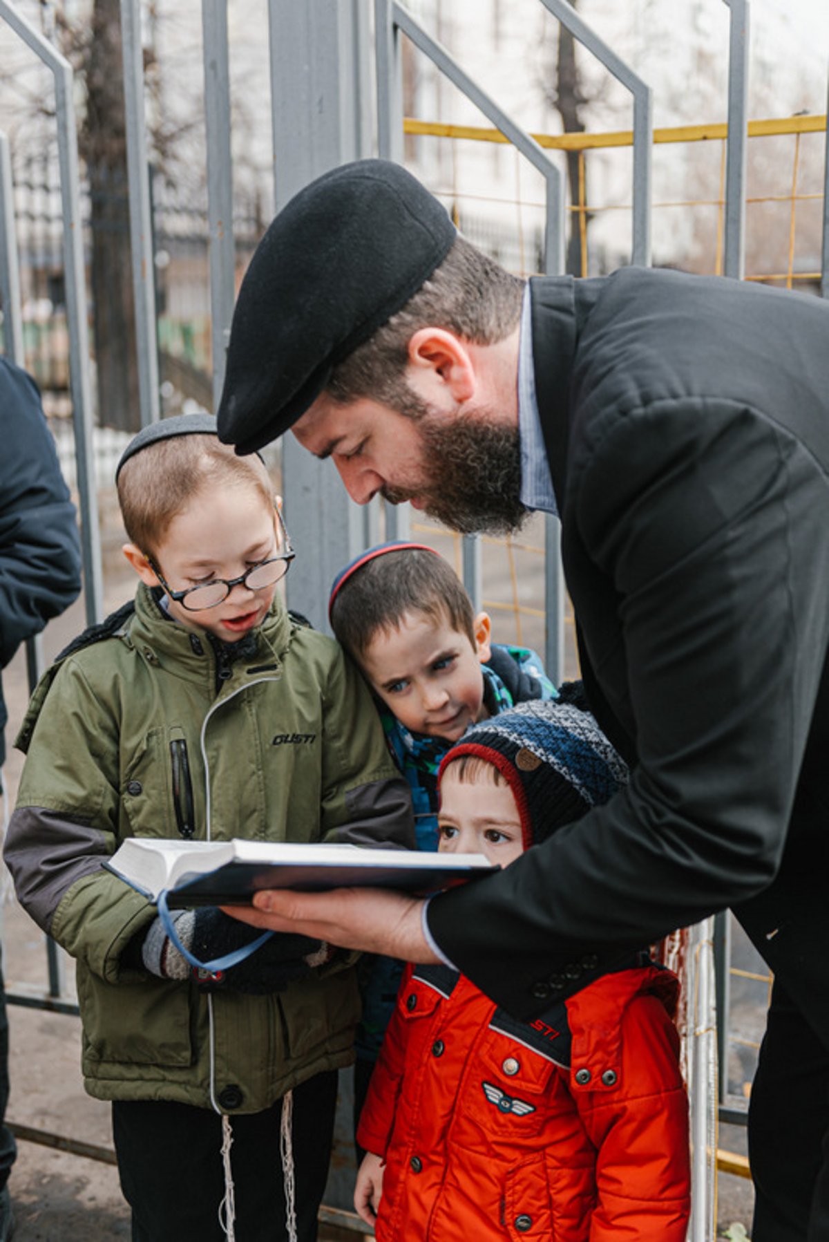 ערב פסח בבירת רוסיה: מכירת ושריפת חמץ