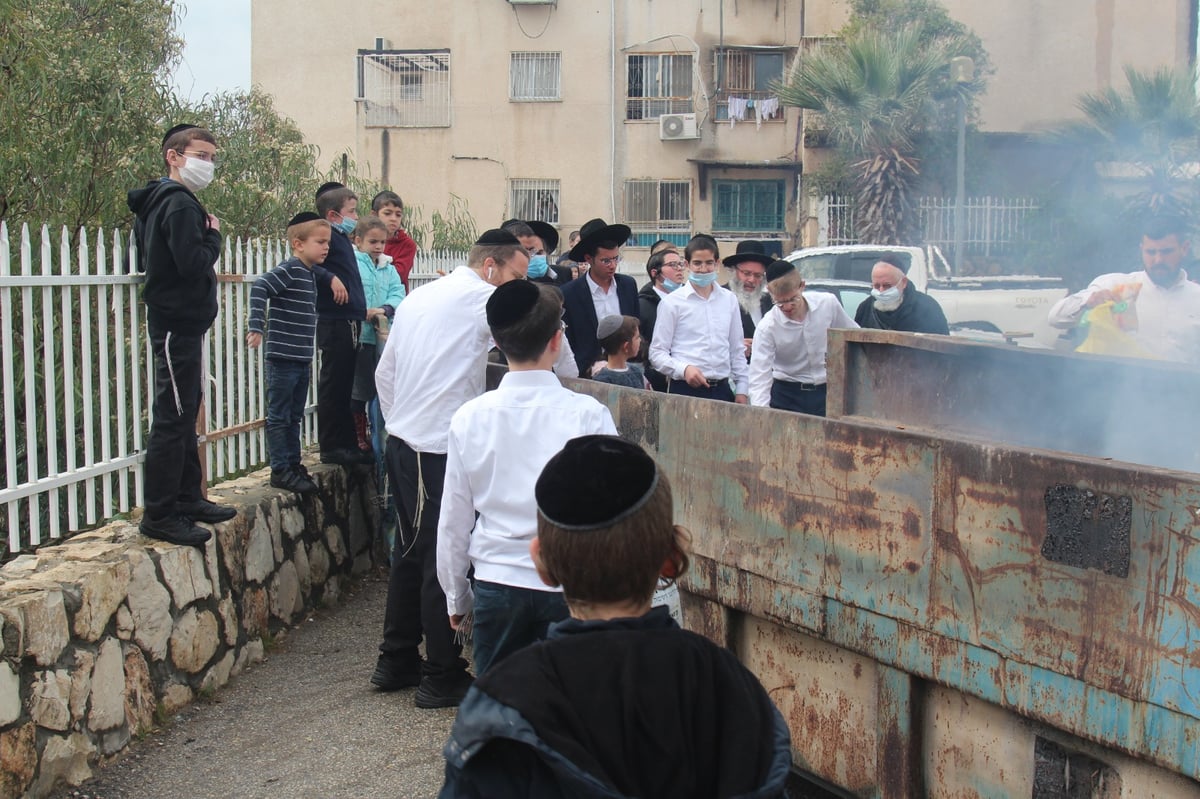 תיעוד נרחב: מודיעין עילית שרפה את החמץ