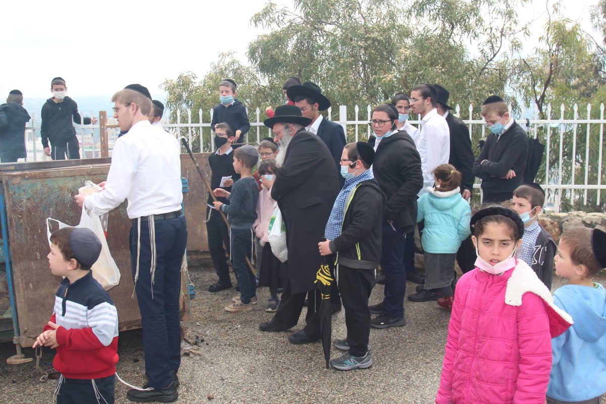 תיעוד נרחב: מודיעין עילית שרפה את החמץ