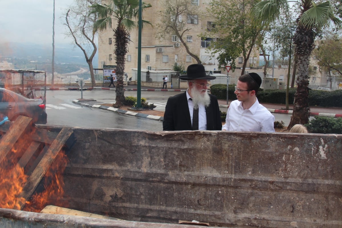 תיעוד נרחב: מודיעין עילית שרפה את החמץ