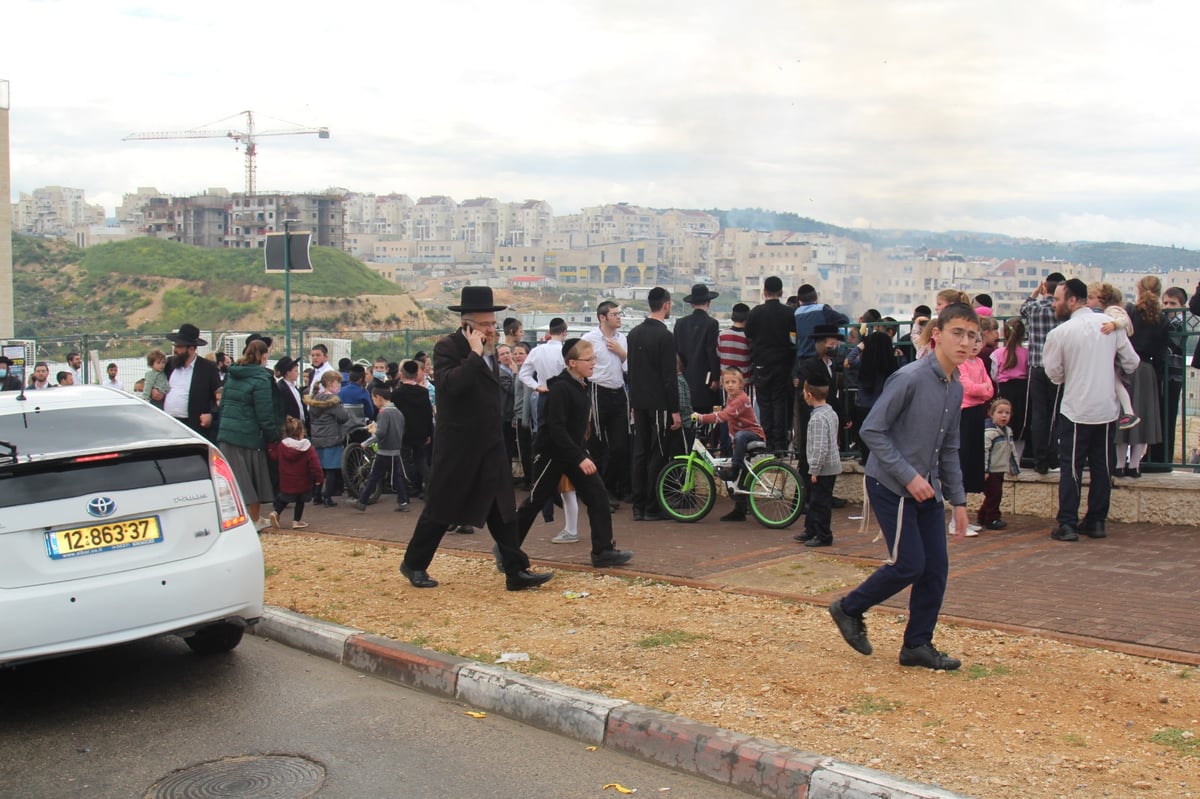 תיעוד נרחב: מודיעין עילית שרפה את החמץ