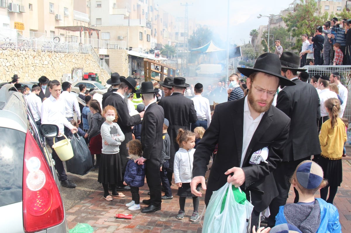 תיעוד נרחב: מודיעין עילית שרפה את החמץ