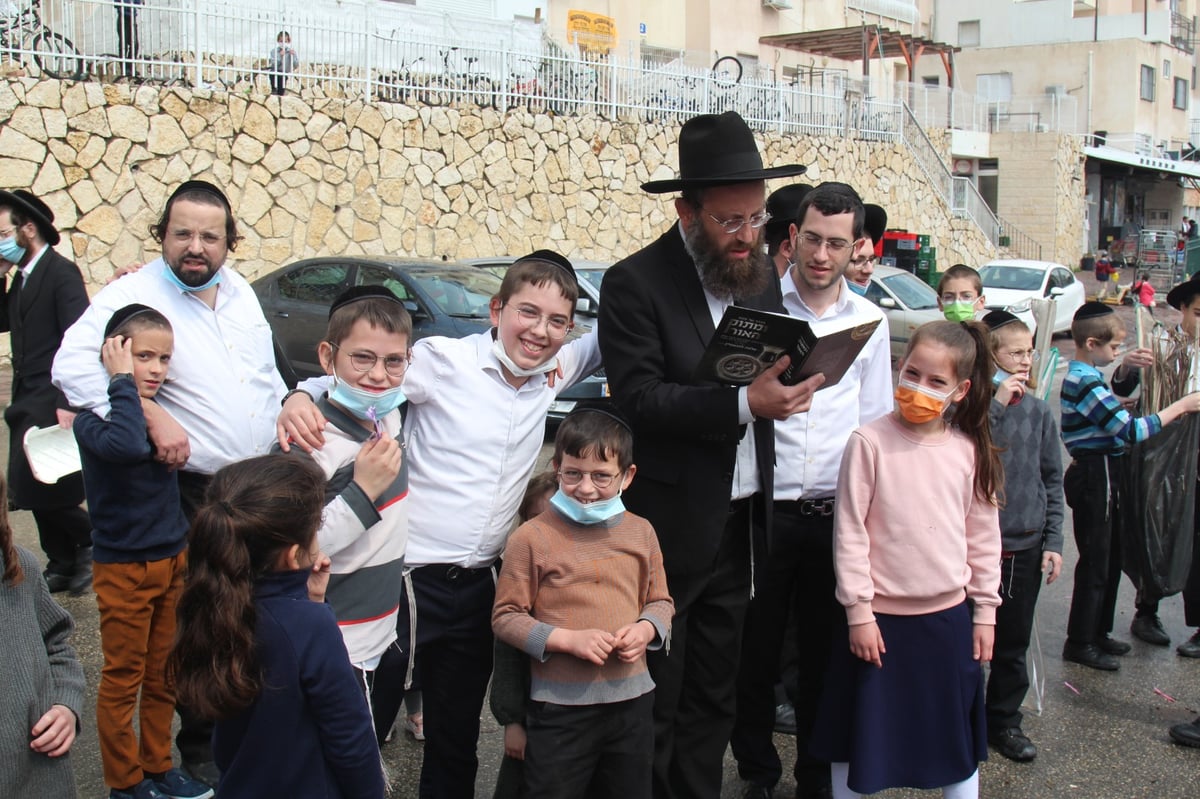 תיעוד נרחב: מודיעין עילית שרפה את החמץ