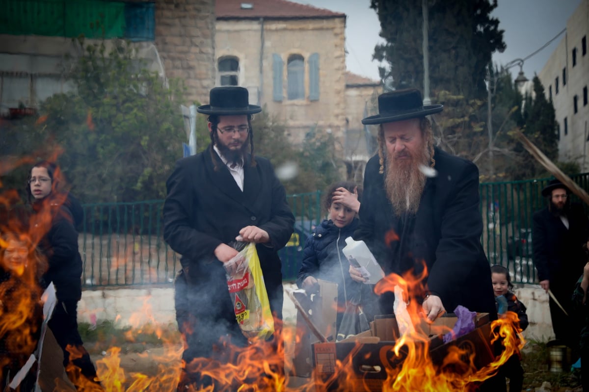 בגשם ובקור הירושלמי: שריפת חמץ תשפ"א